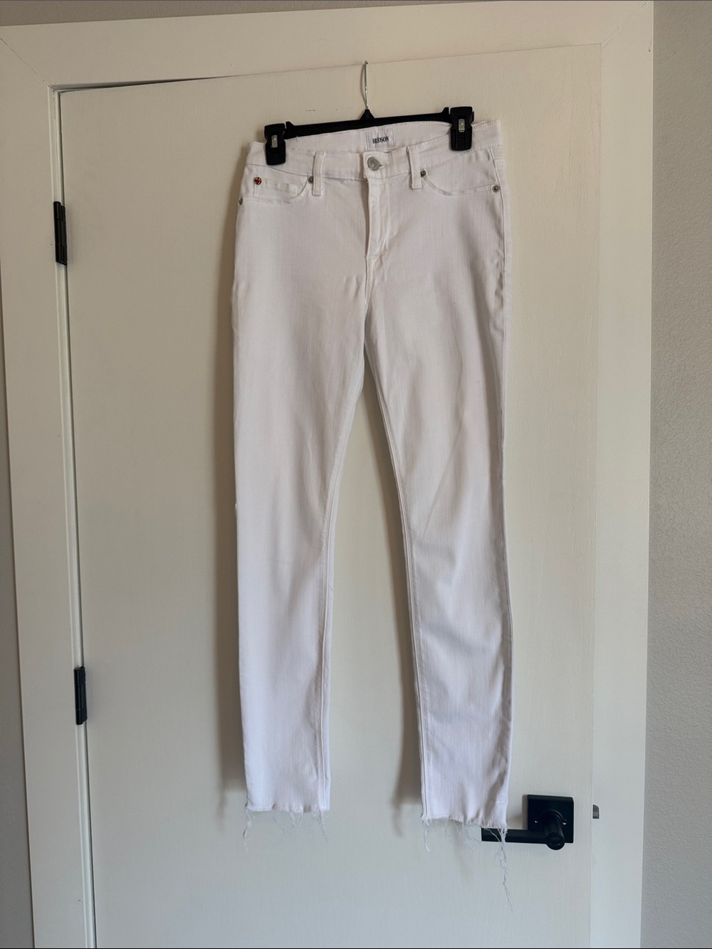 Hudson Women's White Skinny Jeans with Raw Hem
